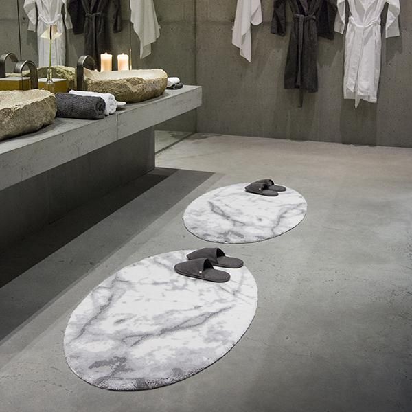 CARARE (顼) Rug Mat