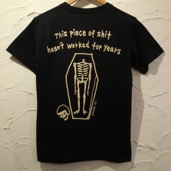 <img class='new_mark_img1' src='https://img.shop-pro.jp/img/new/icons32.gif' style='border:none;display:inline;margin:0px;padding:0px;width:auto;' />Coffin(Tシャツ）