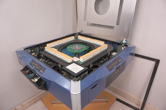 全自動麻雀卓 雀友αアルファWAKWAK 新品イス4脚 新品サイドテーブル2脚 