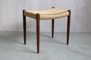 スツール - Futaba Original funituers 生涯のくらしとともに「一生家具」