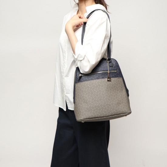 Why エリーザ ワンタッチ2WAYリュック Medium エリーザ 2WAYリュック Medium〈ホワイオンラインストア・馬具