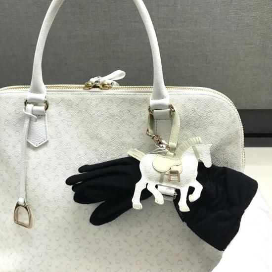 ホースグローブホルダー 〈ホワイオンラインストア・馬具