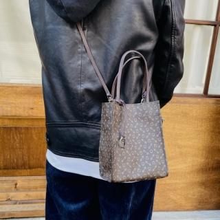 ショルダーバッグ - ホワイ 公式オンラインストア｜馬具モチーフ