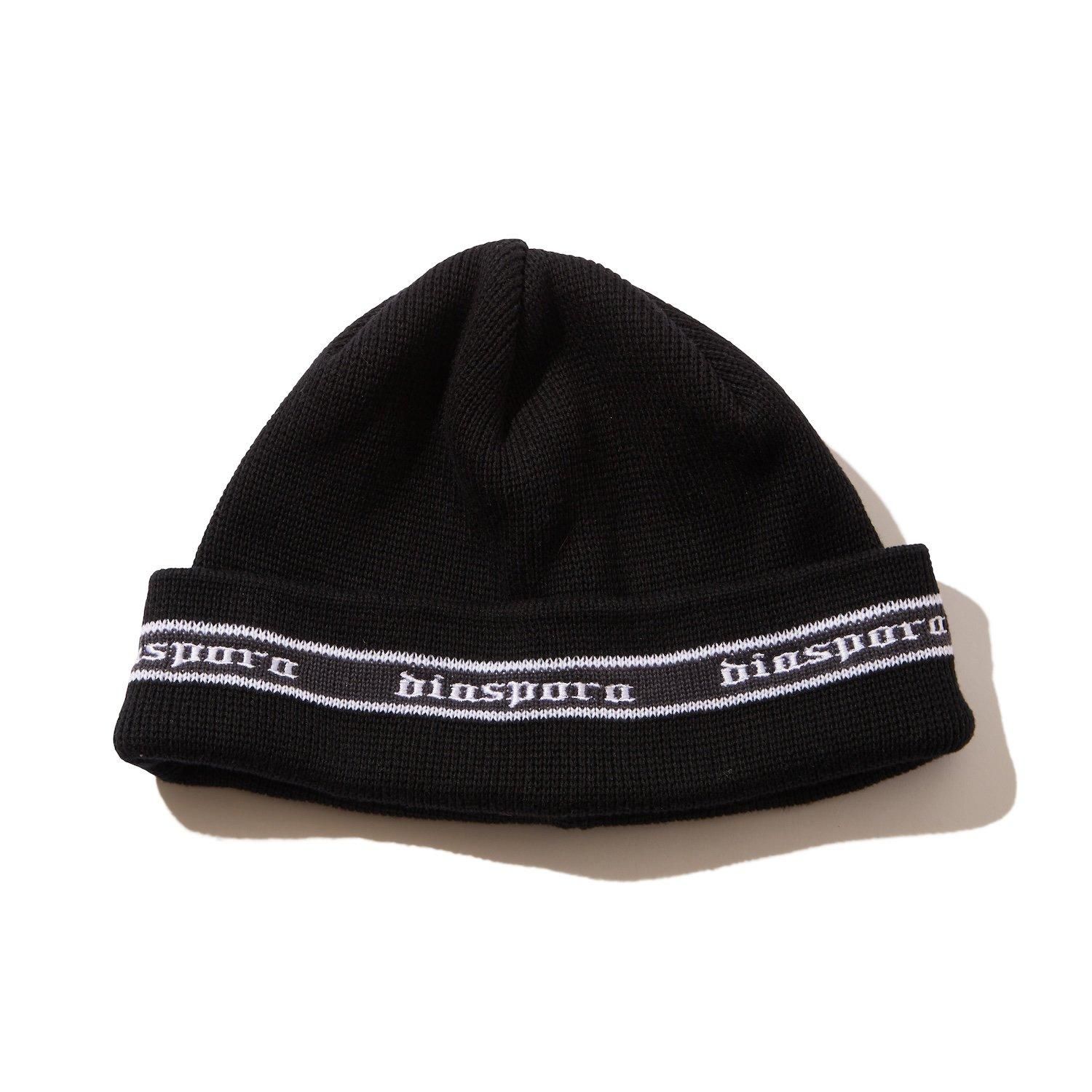Diaspora skateboardsEmbroidered Lined Logo Beanie - Apple