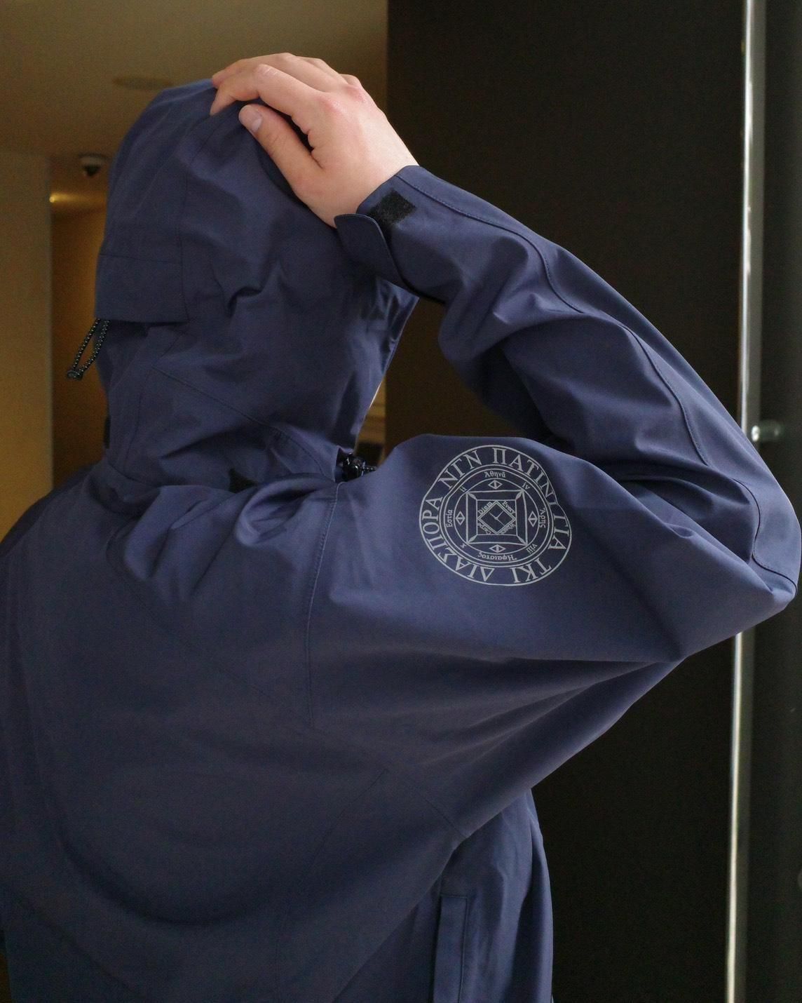 Diaspora skateboardsPRAGMATECH Pavement Jacket - Apple