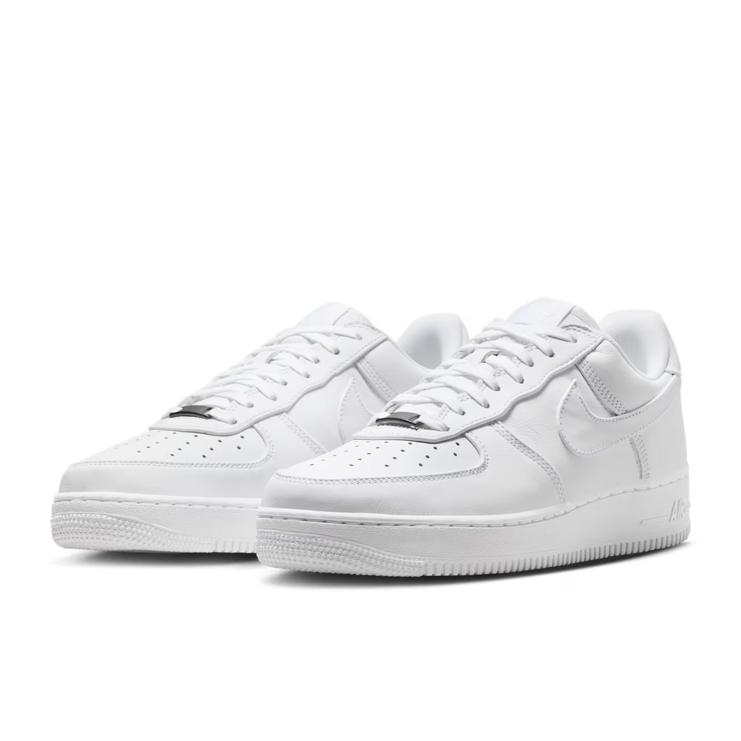 NIKE <br>NIKE AIR FORCE 1 LOW PRM<br>
