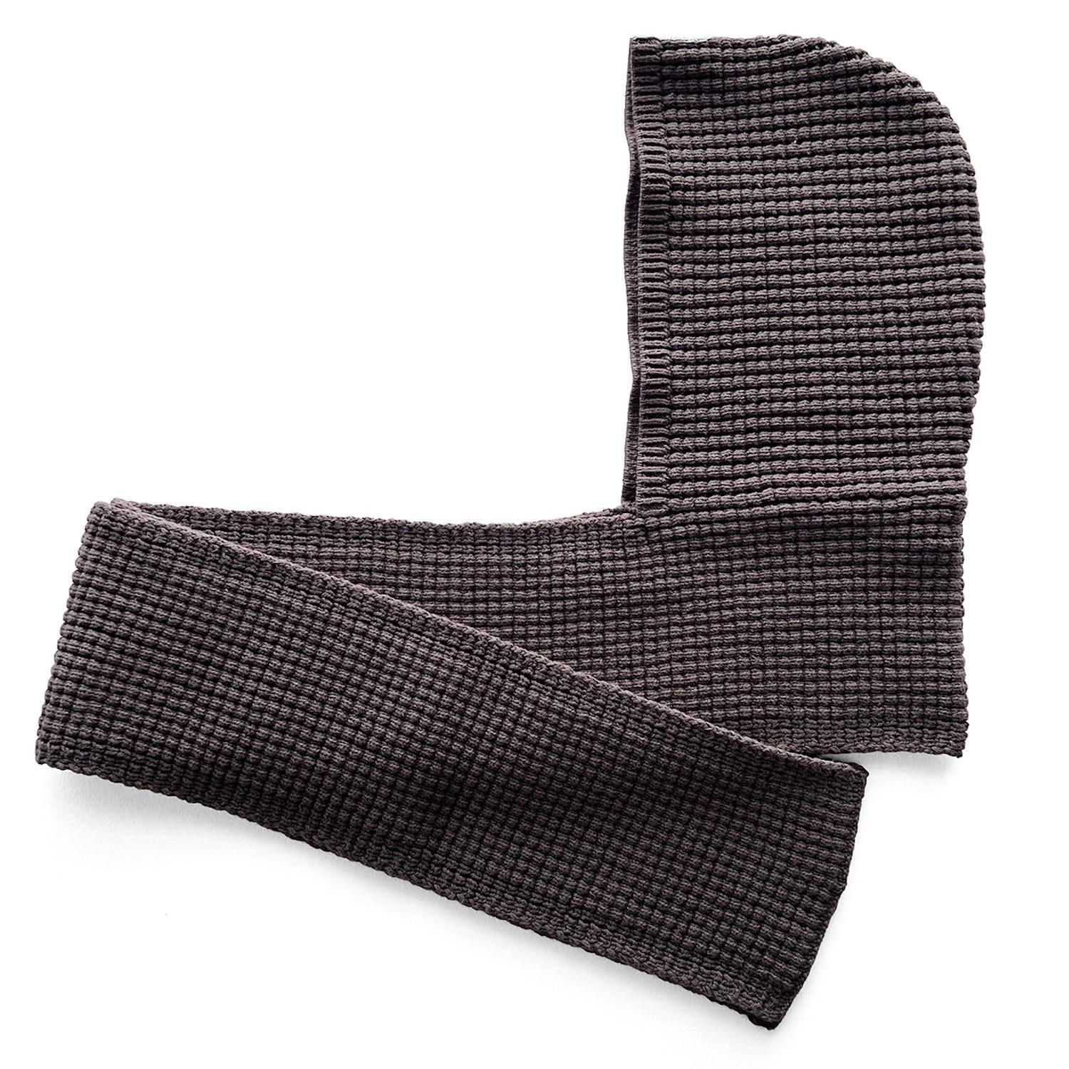 COMFORTABLE REASON<br>Waffle Hood Scarf<br>