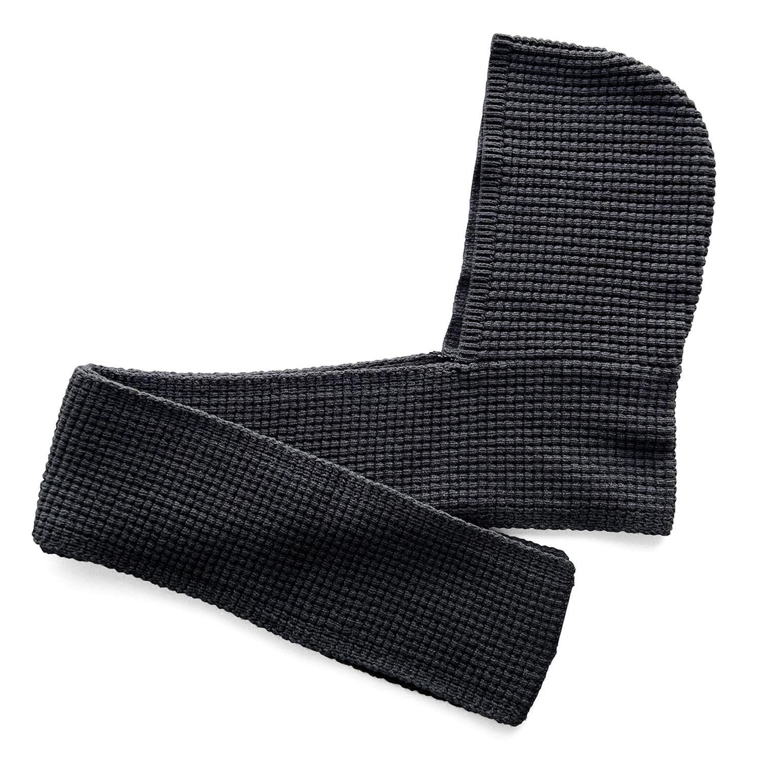 COMFORTABLE REASON<br>Waffle Hood Scarf<br>
