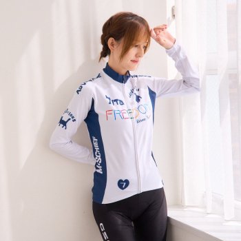 7ITA Freedom Cat Lady  LS Jersey Off White<img class='new_mark_img2' src='https://img.shop-pro.jp/img/new/icons13.gif' style='border:none;display:inline;margin:0px;padding:0px;width:auto;' />