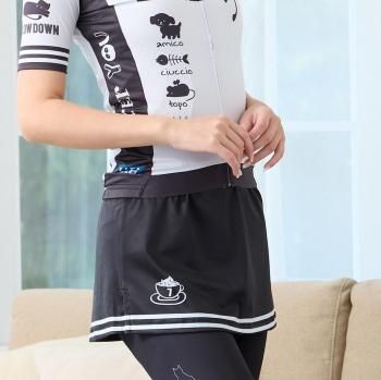 <img class='new_mark_img1' src='https://img.shop-pro.jp/img/new/icons5.gif' style='border:none;display:inline;margin:0px;padding:0px;width:auto;' />Cafe Cat Lady Skirt Black