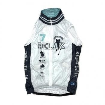 7ITA Relax Cat  Gilet Off White<img class='new_mark_img2' src='https://img.shop-pro.jp/img/new/icons13.gif' style='border:none;display:inline;margin:0px;padding:0px;width:auto;' />