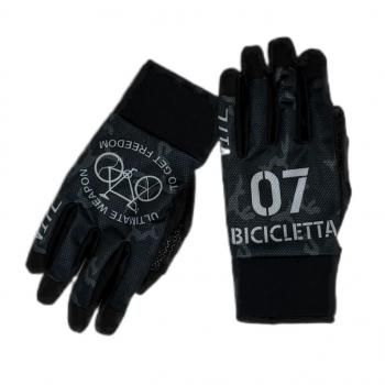 7ITA Bomber Winter Gloves Black Camo<img class='new_mark_img2' src='https://img.shop-pro.jp/img/new/icons13.gif' style='border:none;display:inline;margin:0px;padding:0px;width:auto;' />