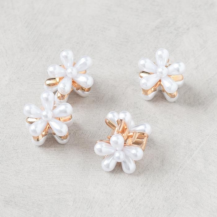 Simone Rocha ミニフラワーヘアクリップ アシッドグリーン 玄関先迄納品 Simone Rocha ミニフラワーヘアクリップ アシッド