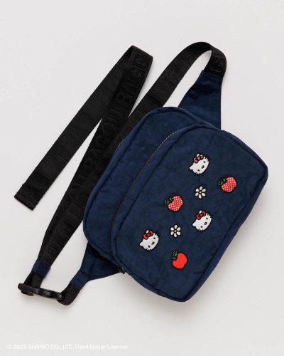  FANNY PACK　EMBROIDERED HELLO KITTY