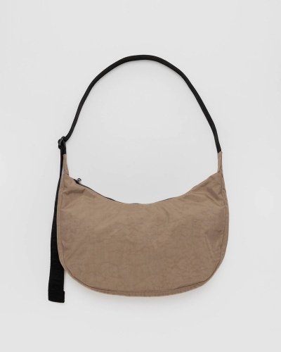 MEDIUM NYLON CRESCENT BAG - BAGGU Japan