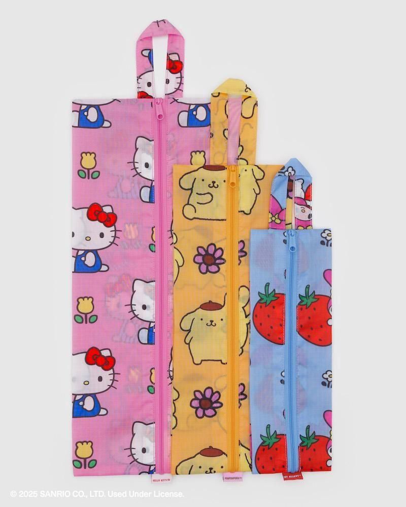 新品【BAGGU】サンリオ 3D ポーチ ジップ3枚セット キティ 新品【BAGGU】サンリオ 3D ポーチ ジップ3枚セット キティ BAGGU