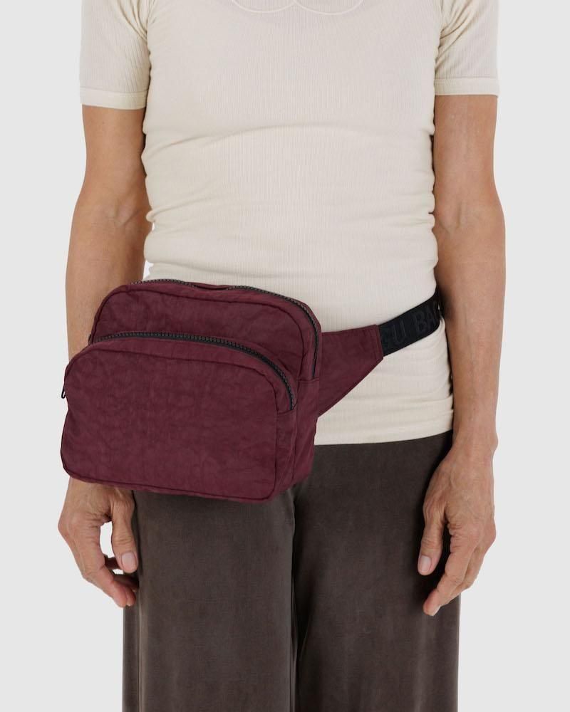 FANNY PACK  マホ