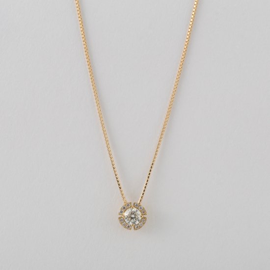 K18YG ダイヤモンド・ヘイロー・ネックレス - 色石ジュエリー・ダイヤモンドジュエリーの通販｜Madame Collin