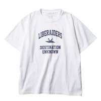 <img class='new_mark_img1' src='https://img.shop-pro.jp/img/new/icons11.gif' style='border:none;display:inline;margin:0px;padding:0px;width:auto;' />Liberaiders ٥쥤 | COLLEGE LOGO TEE - WHITE
